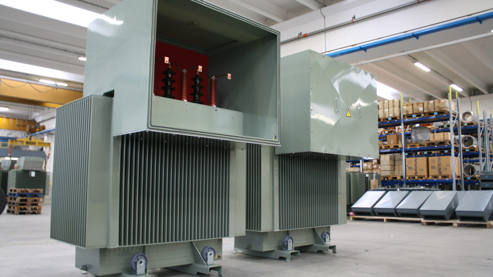 1500kVA transformers with MV and LV cable boxes